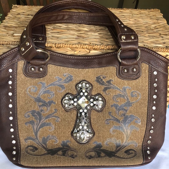 Montana West Handbags - • NWOT Bag •